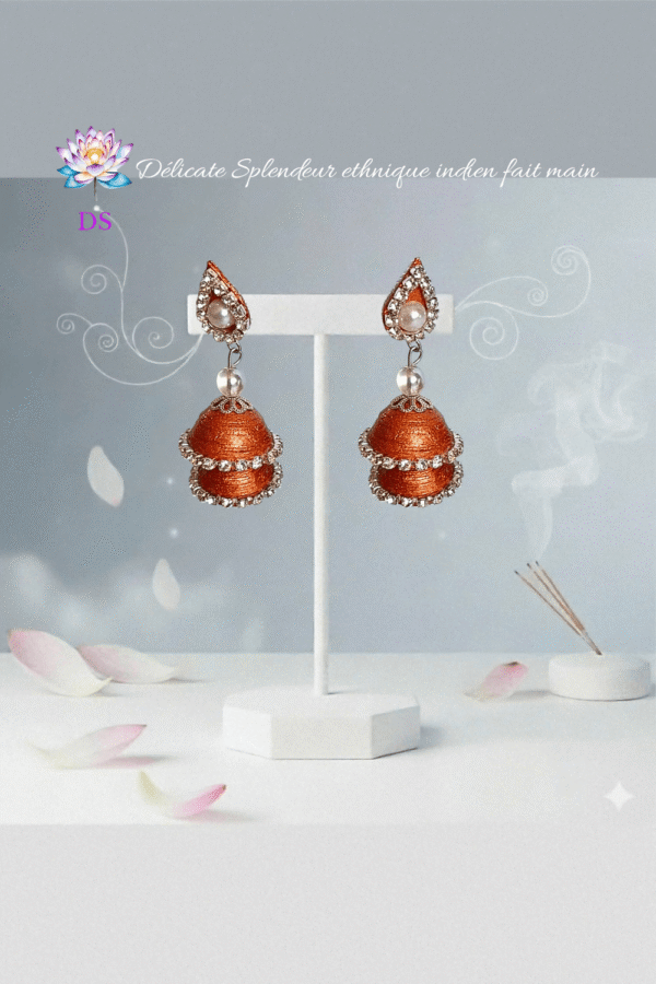 Boucles d'oreilles indiennes traditionnelles Délicate Splendeur.